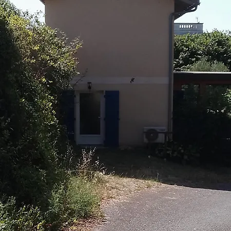 Vendégház Le De La Salamandre